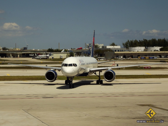 Boeing 757-232